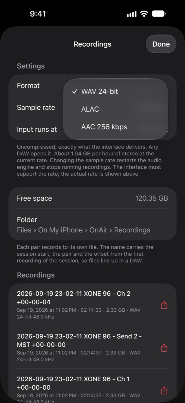 Recording formats WAV 24-bit, ALAC and AAC, and the list of recorded files